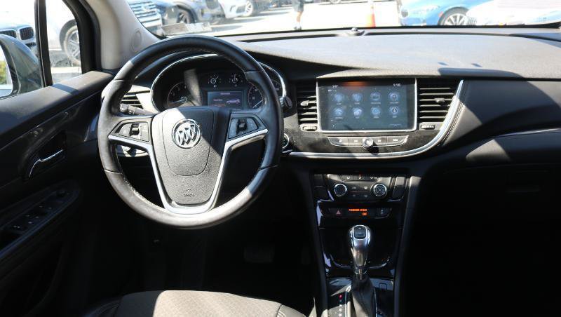 Used 2021 Buick Encore Preferred AWD/4WD image 20