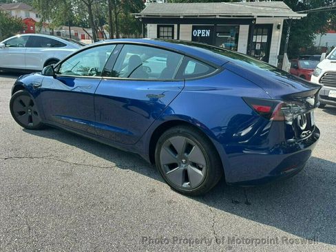 Used 2023 Tesla Model 3 Standard Range RWD image 4