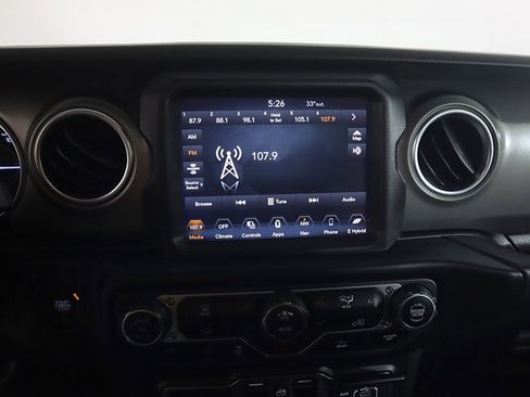 Used 2022 Jeep Wrangler Unlimited Rubicon 4xe image 38