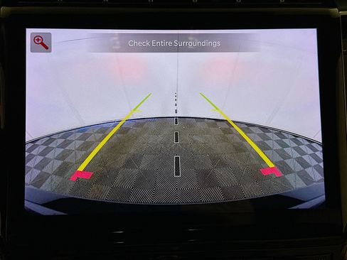 Used 2023 Jeep Grand Cherokee 4WD 4xe image 23