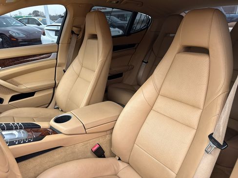 Used 2012 Porsche Panamera S image 21