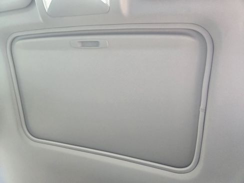 Used 2023 Toyota RAV4 XLE Premium image 27