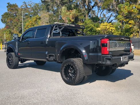 Used 2024 Ford F350 Platinum image 15