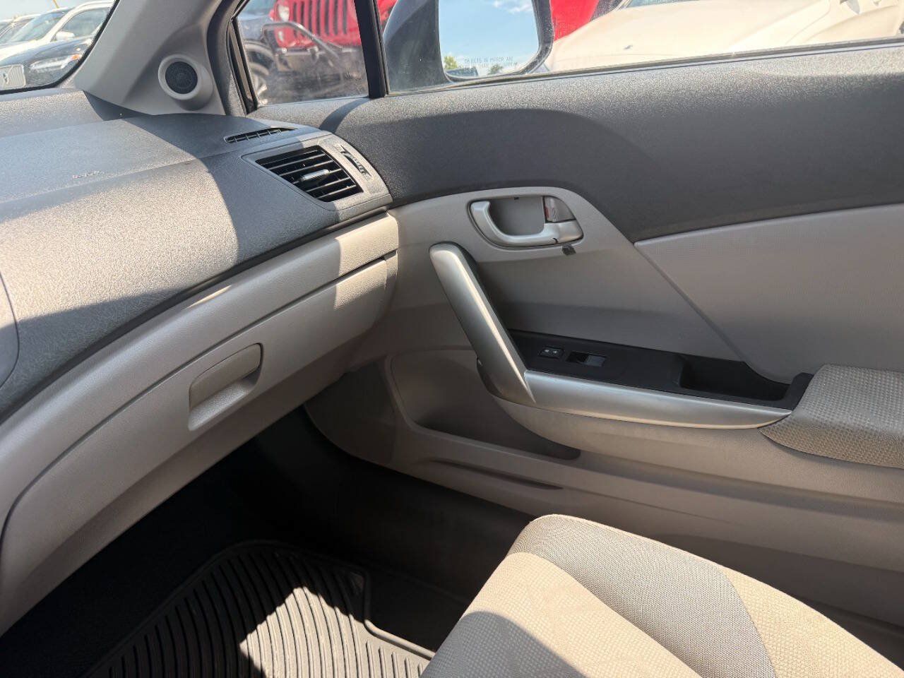Used 2012 Honda Civic LX image 40