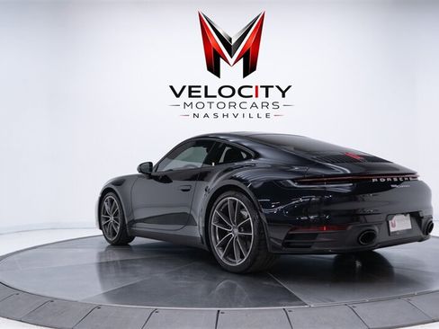 Used 2024 Porsche 911 Carrera RWD image 8