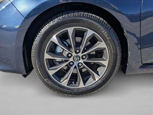 Used 2016 Toyota Avalon XLE Premium image 27