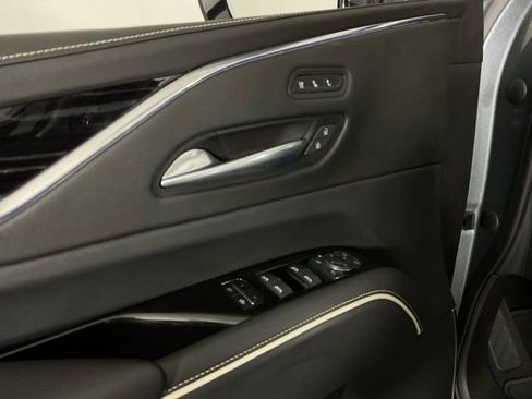 Used 2021 Cadillac Escalade Sport w/ LPO, ONYX Package image 27