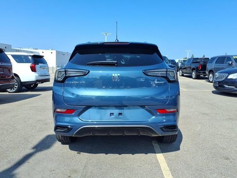 Used 2024 Buick Encore GX Avenir w/ Avenir Convenience Package FWD image 6