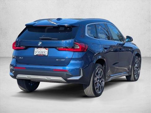 Used 2025 BMW X1 xDrive28i w/ Convenience Package image 5