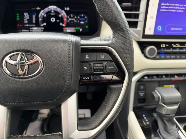 Used 2023 Toyota Sequoia Capstone AWD/4WD image 38