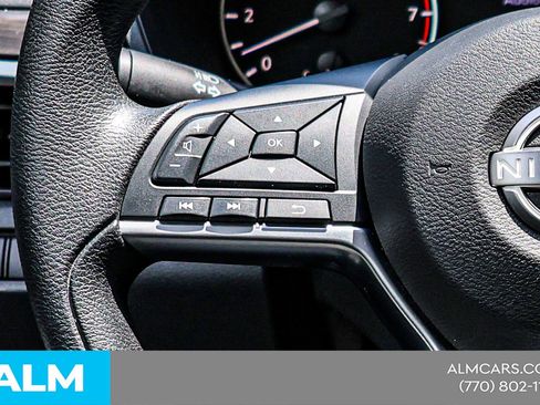 Used 2025 Nissan Altima 2.5 SV FWD image 27