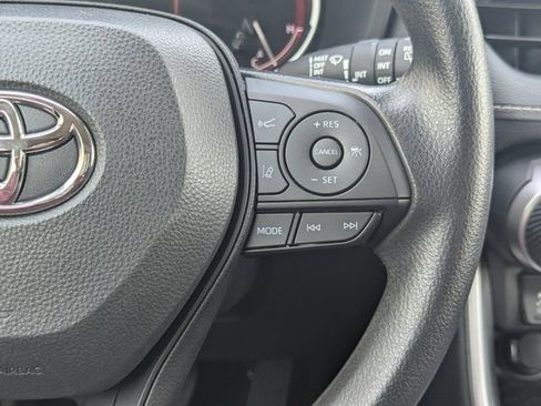 Used 2024 Toyota RAV4 XLE w/ Convenience Package image 22