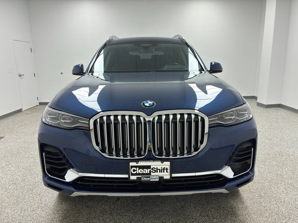 Used 2019 BMW X7 xDrive50i w/ Premium Package AWD/4WD image 3