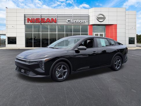 Used 2025 Kia K4 FWD image 7