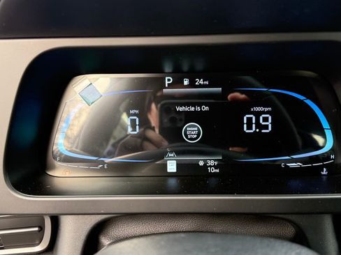 New 2026 Hyundai Elantra SEL Sport image 15