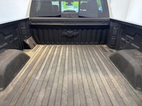 Used 2021 Chevrolet Silverado 1500 LTZ w/ LTZ Premium Package AWD/4WD image 9