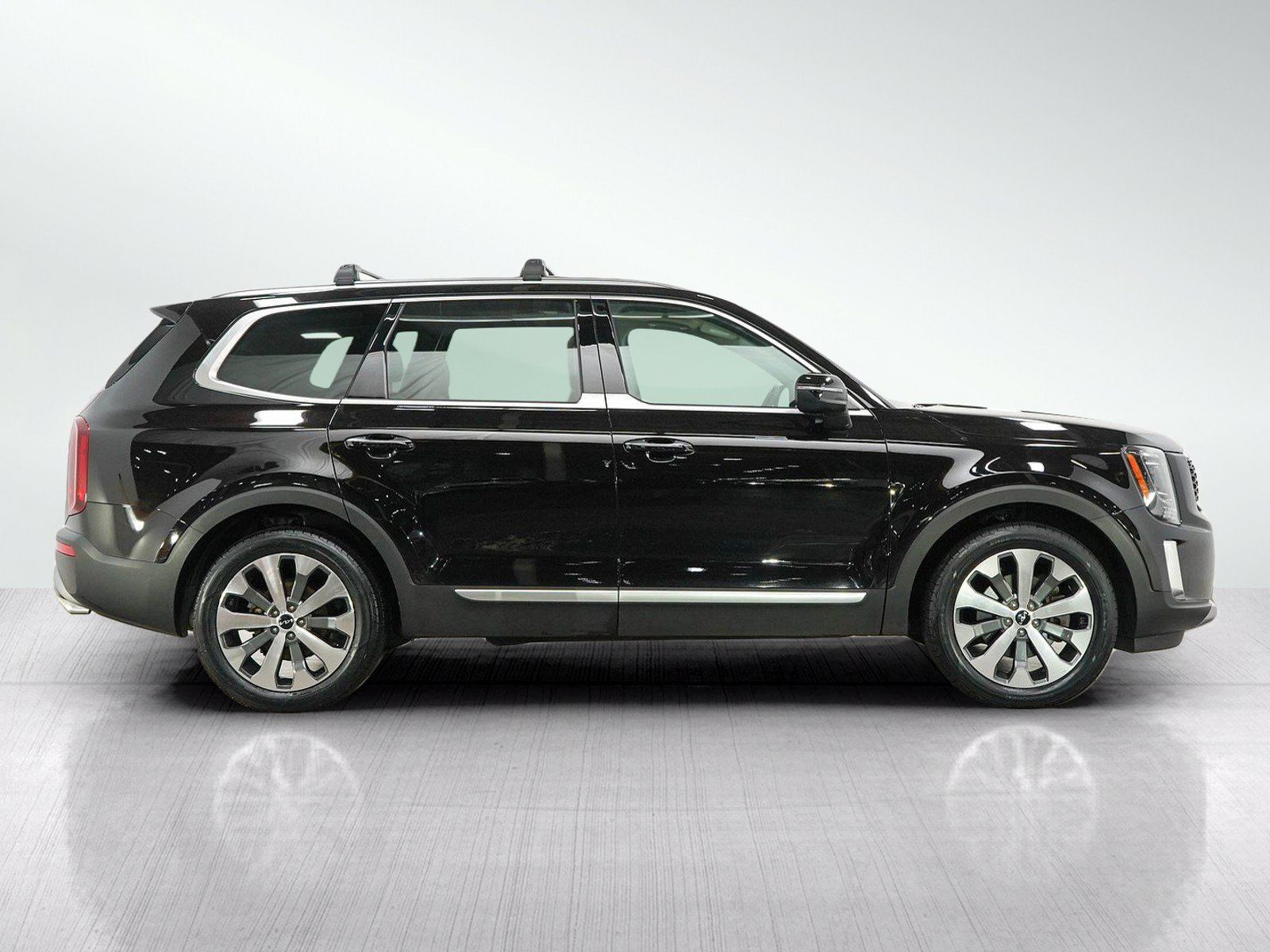 Used 2022 Kia Telluride S AWD/4WD image 6