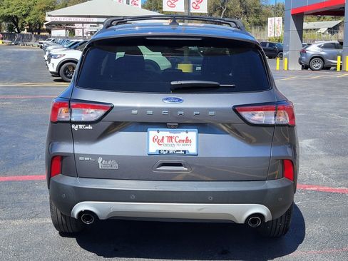 Certified 2022 Ford Escape SEL image 5