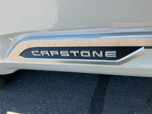 Certified 2025 Toyota Tundra Capstone AWD/4WD image 33
