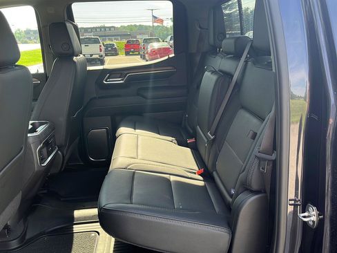 Used 2024 GMC Sierra 1500 Denali w/ Denali Reserve Package AWD/4WD image 32