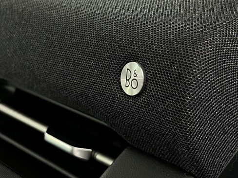 Used 2025 Ford Explorer ST-Line w/ ST-Line Street Pack image 37