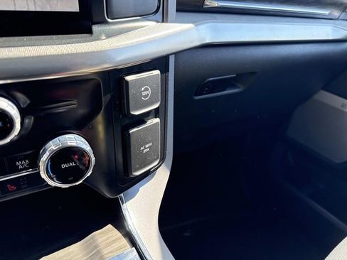 Used 2024 Ford F150 Lariat w/ Bed Utility Package AWD/4WD image 31