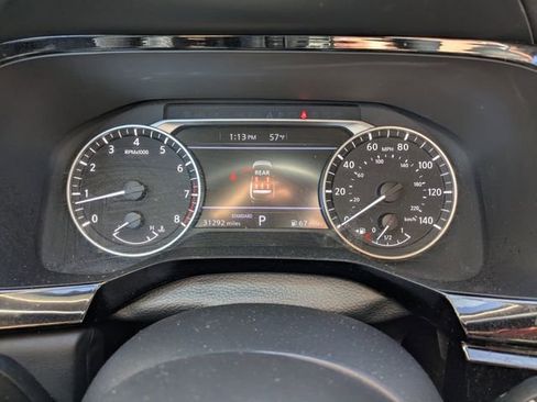 Used 2025 Nissan Pathfinder SV w/ SV Premium Package image 26