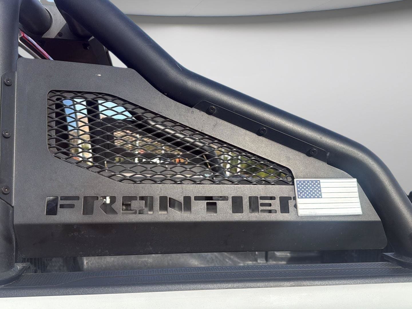 Used 2022 Nissan Frontier SV w/ Technology Package RWD image 14