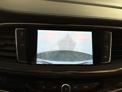 Used 2019 Buick Enclave Premium image 19