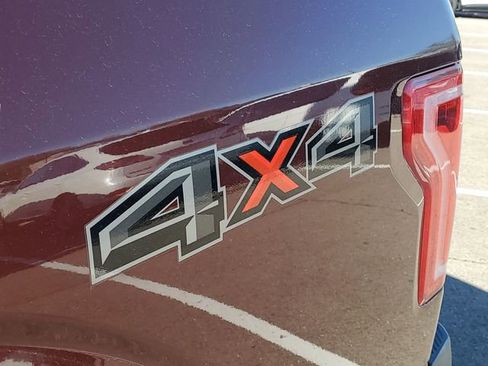 Used 2015 Ford F150 XLT AWD/4WD image 32