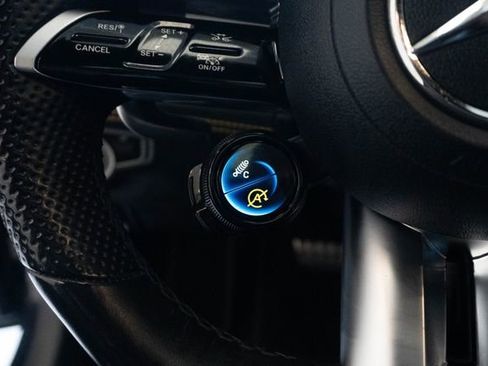Used 2022 Mercedes-Benz AMG GT 43 image 27