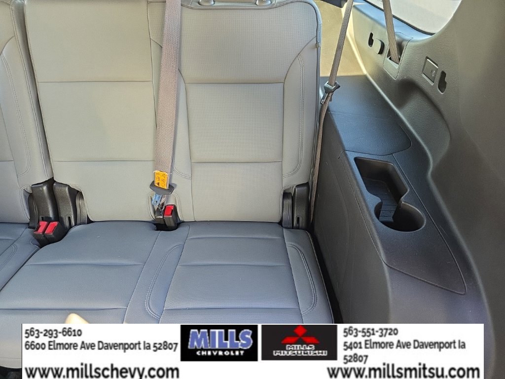 Used 2023 GMC Yukon XL SLT w/ SLT Premium Package AWD/4WD image 23