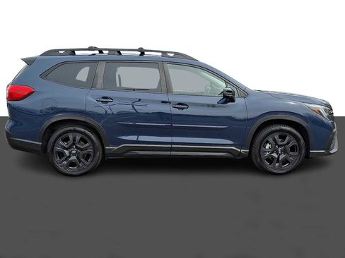 Used 2023 Subaru Ascent Onyx Edition Limited image 7