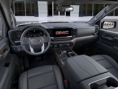 New 2026 GMC Sierra 1500 SLT image 15