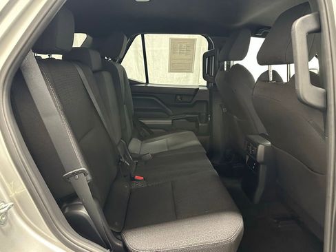 Used 2025 Toyota 4Runner SR5 AWD/4WD image 53