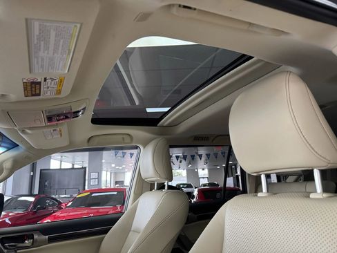 Used 2022 Lexus GX 460 Luxury image 10
