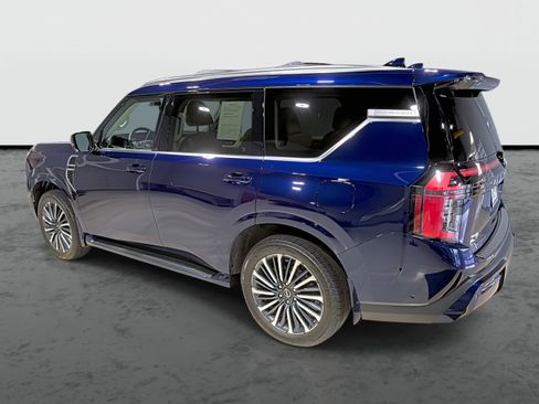 New 2025 Nissan Armada Platinum Reserve AWD/4WD image 2
