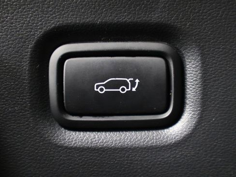 Used 2022 Hyundai Ioniq 5 SEL image 17