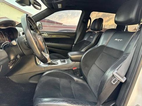 Used 2018 Jeep Grand Cherokee SRT w/ Trailer Tow Group IV AWD/4WD image 20