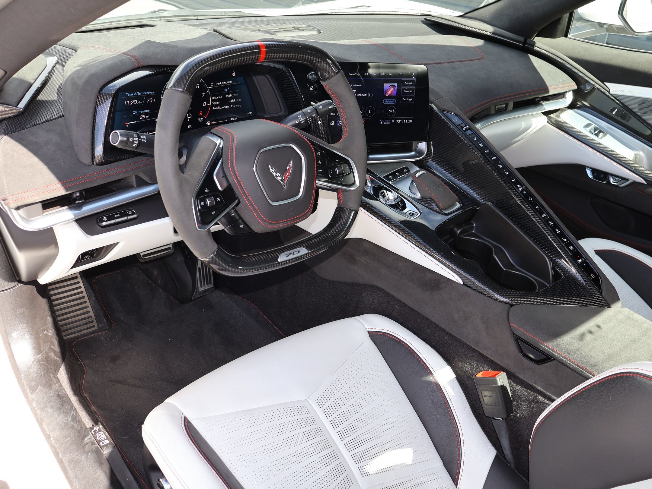 Used 2023 Chevrolet Corvette Z06 RWD image 4