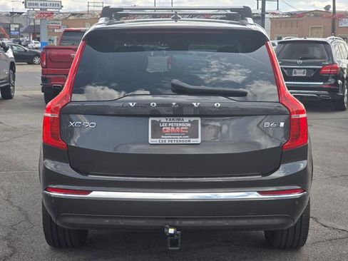 Used 2023 Volvo XC90 B6 Ultimate w/ Protection Package Premier AWD/4WD image 4