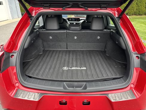 Used 2020 Lexus UX 250h w/ Premium Package AWD/4WD image 5