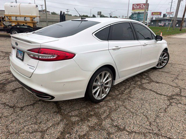Used 2018 Ford Fusion Platinum FWD image 3