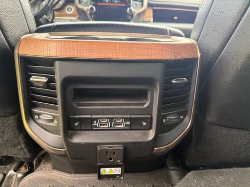 Used 2019 RAM 3500 Limited AWD/4WD image 15