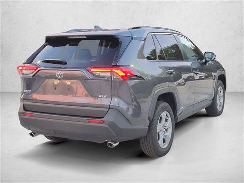 Used 2025 Toyota RAV4 XLE w/ Convenience Package AWD/4WD image 5