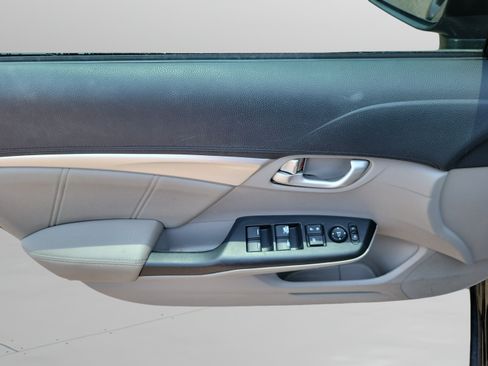 Used 2015 Honda Civic EX-L image 23