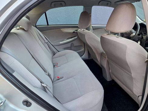 Used 2010 Toyota Corolla LE FWD image 10