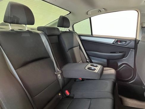 Used 2016 Subaru Legacy 2.5i Premium w/ Moonroof Package AWD/4WD image 13