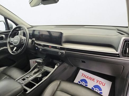 Used 2025 Kia Sorento EX FWD image 30