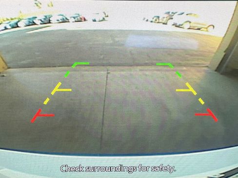 Used 2025 Nissan Altima 2.5 SV image 12